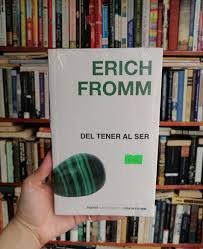 Del tener al ser" de Erich Fromm. $300. —"El arte de escuchar" de Erich  Fromm. $300. —"La atracción de la vida" de Erich Fromm. $220. #literatura  #literature #libros #books #novedades #ErichFromm #psicología #