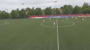 Både når vi vinner ball, og når de vinner ball så er det veldig stor forskjell på lagene, sier. Drommestart Mot Seriefavoritt Skeid Arendal
