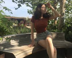 Becca Hochman - 9GAG