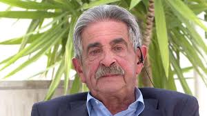 Miguel Ángel Revilla rompe a llorar con Sonsoles Ónega y lanza una súplica  a Juan Carlos I tras su demanda