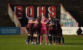 Meaning of bohemian in english. 4v5ia3uyio 8qm