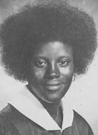 Sandra Arrowsmith's Instagram, Twitter & Facebook