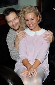 Dorota szelągowska karierę telewizyjną rozpoczęła w 1998 roku, gdy została jedną z gospodyń młodzieżowego programu rower błażeja. Loczki Widze Loczki O2 Serce Internetu