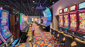 What can you find in the Bristol Casino? Restaurants, games & more | WJHL |  Tri-Cities News & Weather
