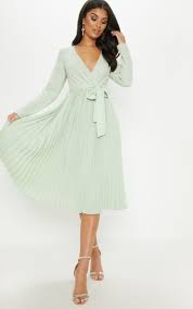 Rose Long Sleeve Pleated Midi Dress Dresses Prettylittlething Usa Green Long Sleeve Dress Pleated Midi Dress Long Sleeve Bridesmaid Dress