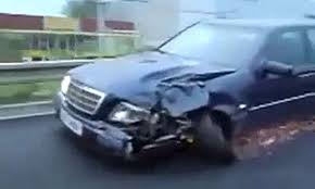 Unfassbar Dieser Schrott Benz Fahrt Noch C Klasse Mercedes C Klasse Mercedes C