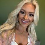 Alyssa Jalbert's Instagram, Twitter & Facebook