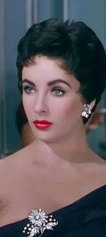 Elizabeth Taylor 💜 Perfection 💜