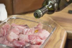 How To Cook King Mackerel Steaks Livestrong Com King Mackerel Mackerel Recipes King Fish Recipe