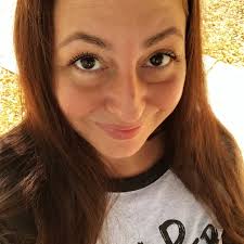 Carrie Gabriel's Instagram, Twitter & Facebook