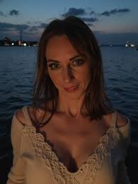 39 and single. Am I still worthy