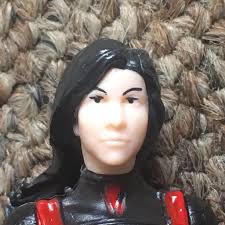 Action figure? More like fragrance figure! She comes fully scented and  always ready to hustle. 💁‍♀️ 💜 Loaded with wax bars 💡 Rocking the  season's best Warmer 📱 iPhone always in hand