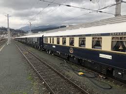 Small foot orient express zug. Eisenbahn Wenn Der Orient Express In Innsbruck Steht Mit Video Innsbruck