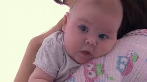 Pospolite ruszenie i licytacje dla Mai. Tysiące osób chce pomóc  trzymiesięcznej dziewczynce