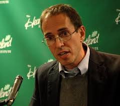 Dan Tubb's Instagram, Twitter & Facebook