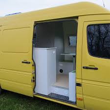 Make My Van Amenagement Mercedes Sprinter Camping Car Sur Mesure Porte Amenagement Camping Car Camping Car Mercedes Sprinter