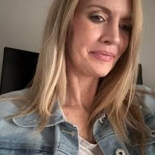 A woman of substance. Sofia Vergara as Griselda now streaming, only