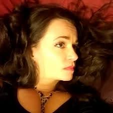 Tammy Munro's Instagram, Twitter & Facebook