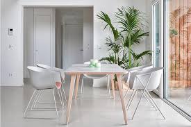 La cocina suele ser el centro neurálgico de la casa. Ondarreta Muebles Pasion Por La Madera Saltoki Home