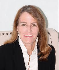 Noreen Harrington's Instagram, Twitter & Facebook