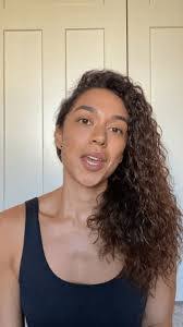 Katherine Loya's Instagram, Twitter & Facebook