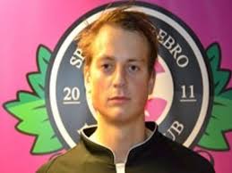 Simon Karlsson väljer IFK Kumla inför 2016