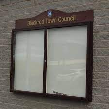 Wall mounted outdoor notice board. Dual Door Wall Mounted Outdoor Noticeboard 75mm Profile