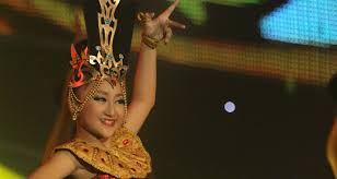Saat ini, sandrina sudah berusia 19 tahun den tentu saja ia pun bertransformasi jadi seorang gadis cantik. Sandrina Azzahra Mazaya Home Facebook