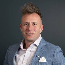 Andy Burner's Instagram, Twitter & Facebook