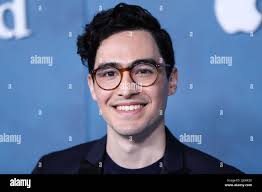 Kommt für die filmpremiere von troy an -Fotos und -Bildmaterial in hoher  Auflösung