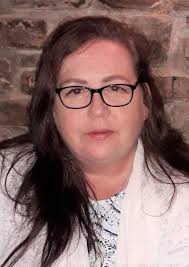 Liz McDermott Wallace (née Kilcullen)