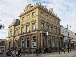 Calls to our 0905 numbers cost £1.50 per minute and your phone companies access charge plus a £1.50 connection fee. Lloyds Bank On Fawcett Street Banks Other Financial Institutions In Sunderland Sr1 1sf Tyne And Wear