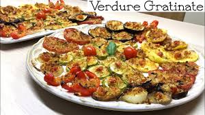 Ad esempio tra di esse annoveriamo creme, vellutate, piatti al gratin, besciamella o anche delle vere e proprie zuppe. Verdure Gratinate Al Forno Ricetta Facile Baked Gratinated Vegetables Youtube