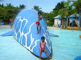 Kolam Renang Laut Picture Of Ciputra Waterpark Surabaya Tripadvisor