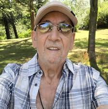 Guys!my 622 won't turn on,the blue light is on,but the screen is blank!any  ideas