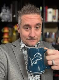 Jonathan Turner (@jonathanmichaelturner) • Instagram photos and videos