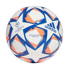 Le tirage des quart de finale de la ligue des champions 2021 est prévu le vendredi 19 mars 2021 à les premiers clubs qualifiés pour le tirage au sort des quart de finale de la champions league 2021. Adidas Fussball Champions League Finale 2020 Lge 290g Grosse 4 Weiss Blau Fussball Shop