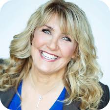 Rebecca Beaton's Instagram, Twitter & Facebook