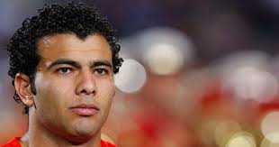 حلمت بولد اخي يمشي وهو رضيع وانا متعجبه انه يمشي وهو صغير اقول كيف يمشي وعممره شهرين. Ù‚ØµØ© Ù‡Ø¯Ù Ø¹Ù…Ø§Ø¯ Ù…ØªØ¹Ø¨ ÙŠÙ‚Øµ Ø´Ø±ÙŠØ· Ø§Ù„Ø´Ù‡Ø±Ø© Ø¨Ù‡Ø¯Ù Ù…Ø§Ø±Ø§Ø¯ÙˆÙ†Ù‰ ÙÙ‰ Ø¥Ù†Ø¬Ù„ØªØ±Ø§ Ø§Ù„ÙŠÙˆÙ… Ø§Ù„Ø³Ø§Ø¨Ø¹