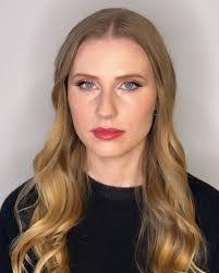 Angela Roy's Instagram, Twitter & Facebook