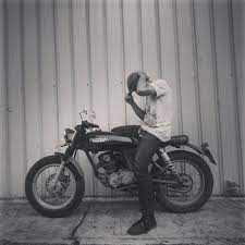 Pin Di Motor