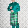Baju melayu teluk belanga biasanya lebih terkenal di selatan malaysia sementara potongan cekak musang di kawasan tengah dan utara malaysia. Https Encrypted Tbn0 Gstatic Com Images Q Tbn And9gcqe7mchowf8dnm0syif8cnhdkpkzaiq85zbwg Fppkjhhqhrbfm Usqp Cau