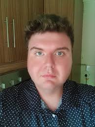 Hi Everyone I'm hoping this forum can help me. I'm relocating from Tassie  to Wangaratta arriving at end of April and I am looking for full-time work.  I have 26 years experience