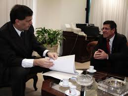 O avançado que representava o marítimo assinou um contrato válido com os encarnados até 2026 chegando a custo zero, depois de ter terminado contrato. Deputado Denuncia Secretarios De Estado Por Crime De Responsabilidade