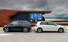 Bmw i3 i3 94ah rex lci se 2018 aa new zealand. Battle Of The Electric Family Cars 2017 Bmw I3 Rex Vs Volkswagen E Golf