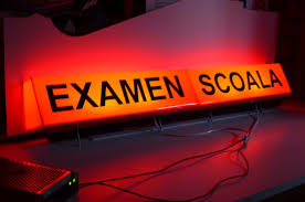 CasetÄƒ LuminoasÄƒ CucÄƒ È™coalÄƒ Examen