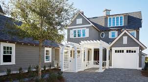 A branch of this beautiful bougainvillea growing and blooming all over florida. Florida Beach House Interior Design Ideas Home Bunch Interior Design Ideas
