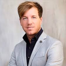 Jesse Eddy's Instagram, Twitter & Facebook