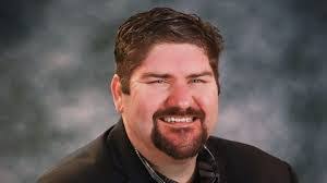 Forrest Hiatt's Instagram, Twitter & Facebook