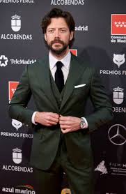 Álvaro antonio garcía pérez (born february 23, 1975), known professionally as álvaro morte, is a spanish actor. Alvaro Morte On Twitter Landerurquijo Me Viste Para Los Premiosferoz